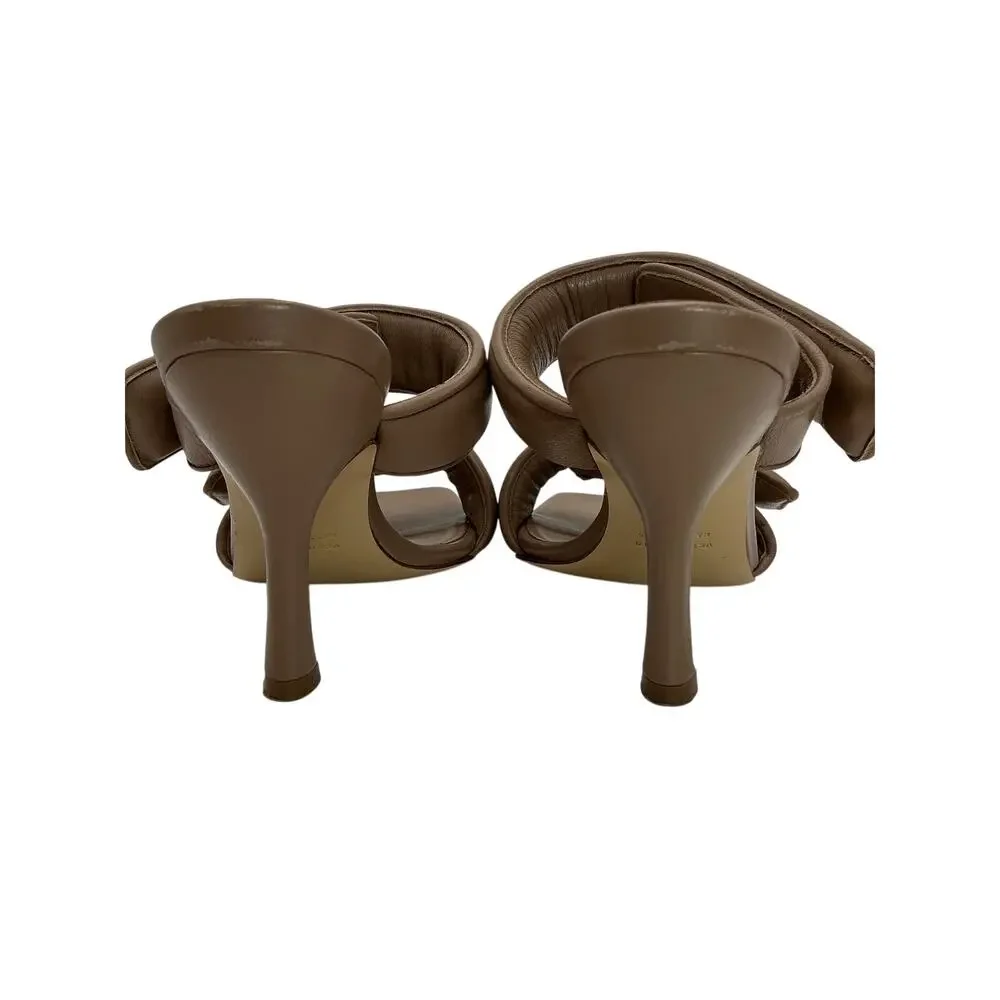 Gia Borghini Padded Tan Pernille Teisbaek Two Strap Sandal Size 37.5 EU / 7.5 US